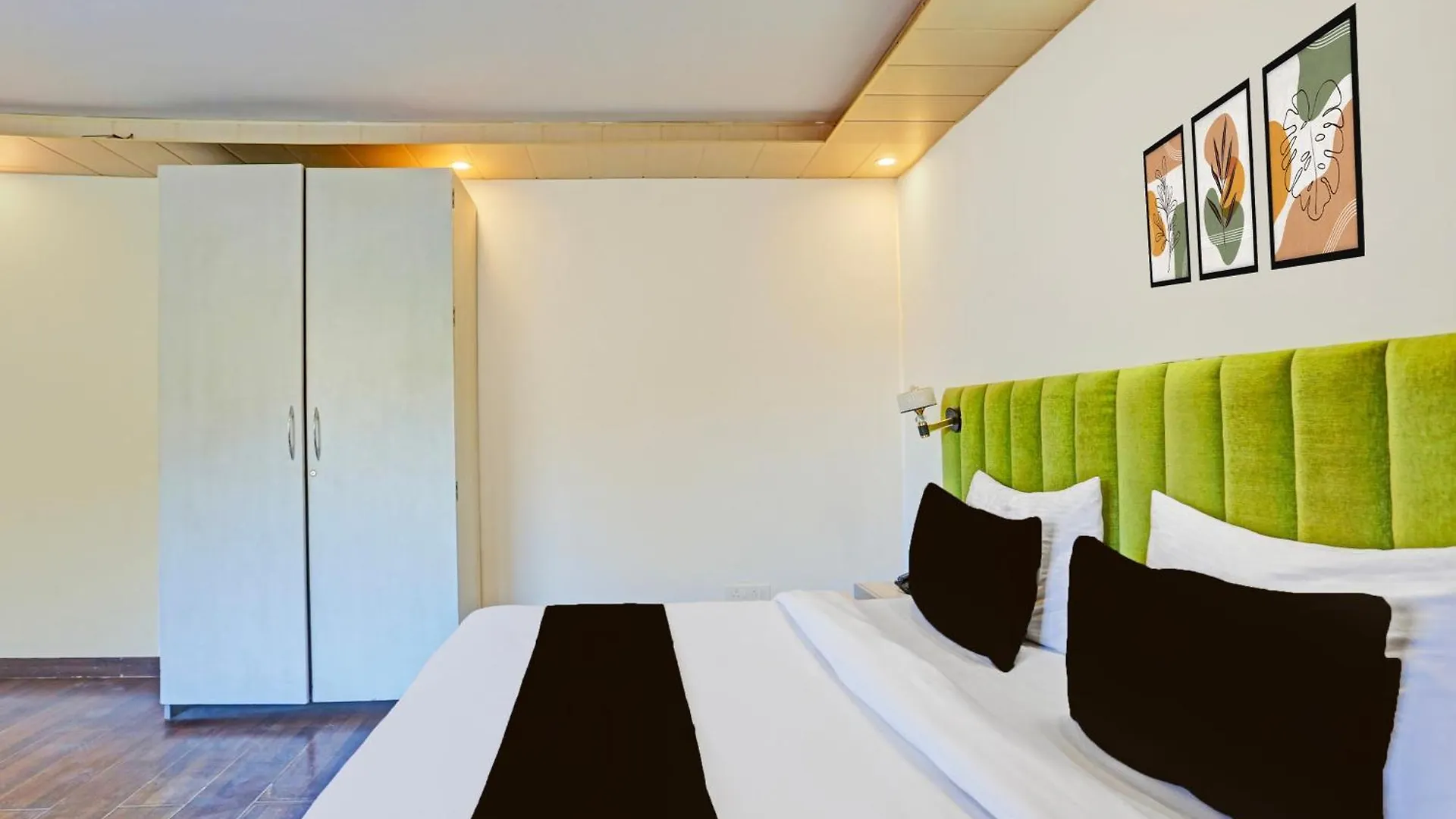 ****  Townhouse Oak Isbt Formerly The Hotel Horizon Shimla India