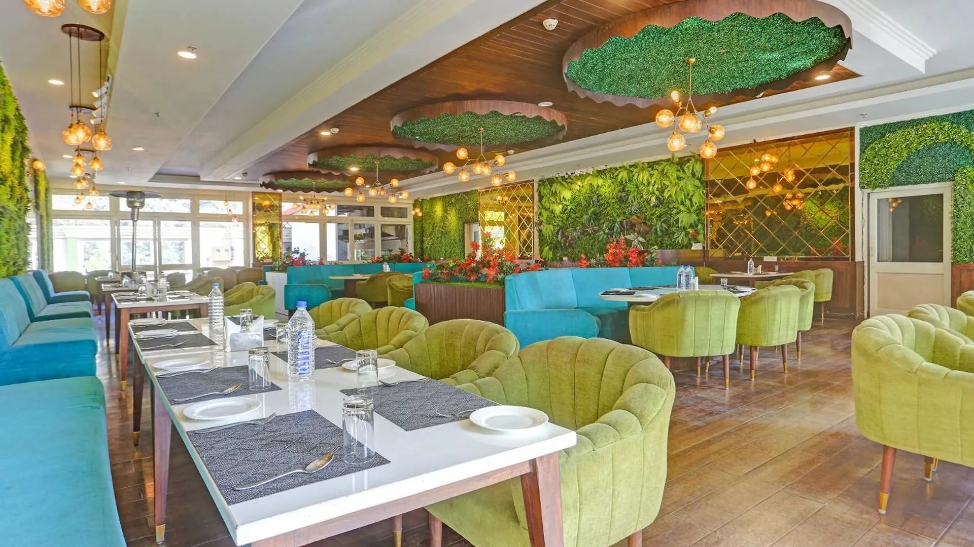 Townhouse Oak Isbt Formerly The Hotel Horizon Shimla