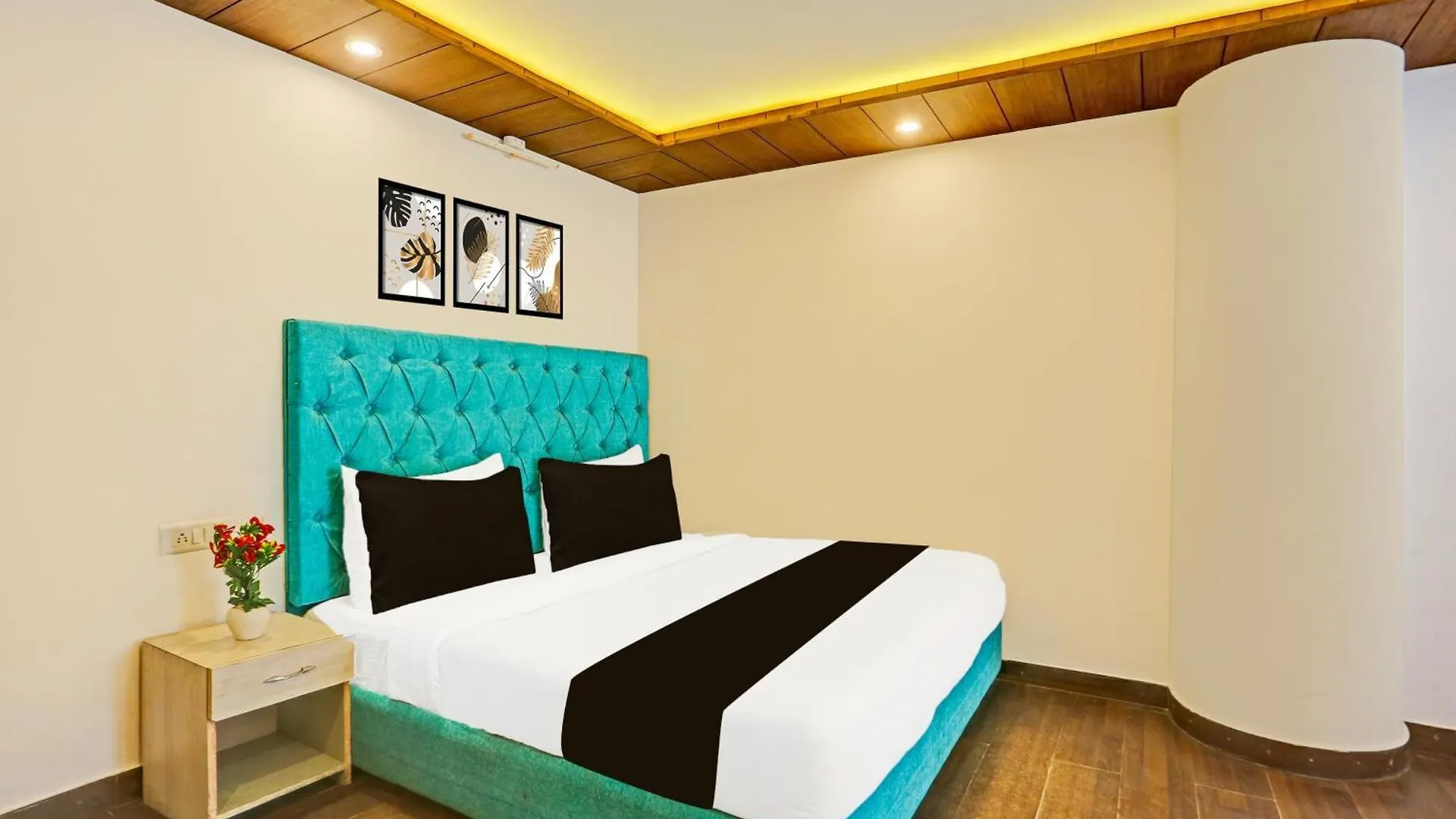 Townhouse Oak Isbt Formerly The Hotel Horizon Shimla